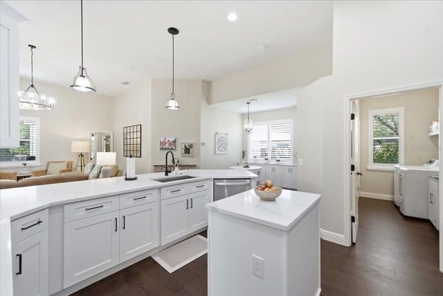 18918 SAINT LAURENT DRIVE, Lutz, FL 33558