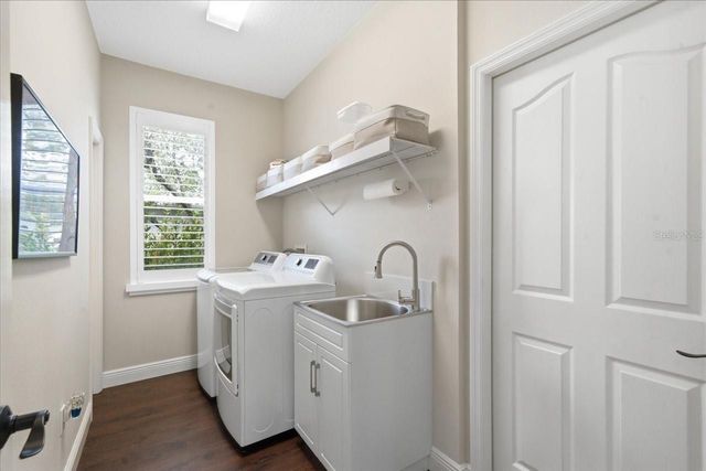 18918 SAINT LAURENT DRIVE, Lutz, FL 33558