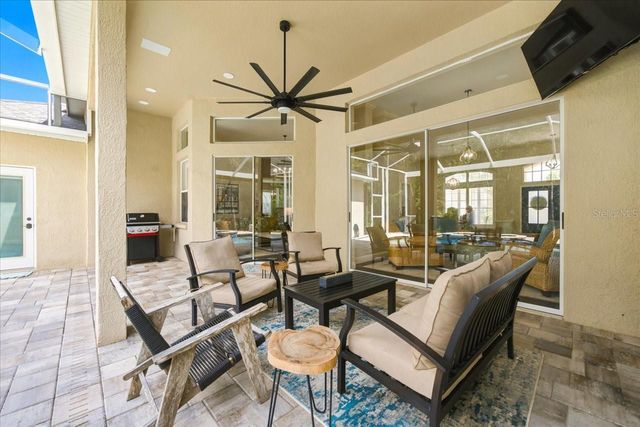 18918 SAINT LAURENT DRIVE, Lutz, FL 33558