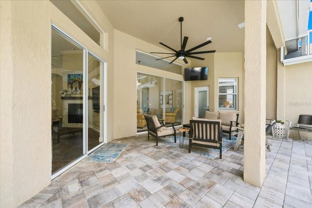 18918 SAINT LAURENT DRIVE, Lutz, FL 33558