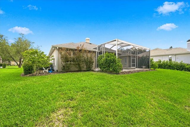 18918 SAINT LAURENT DRIVE, Lutz, FL 33558