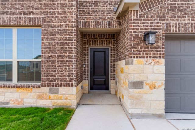 179 Thorny Grove, San Antonio, TX 78253