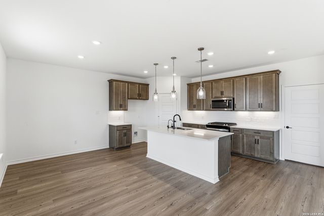 179 Thorny Grove, San Antonio, TX 78253