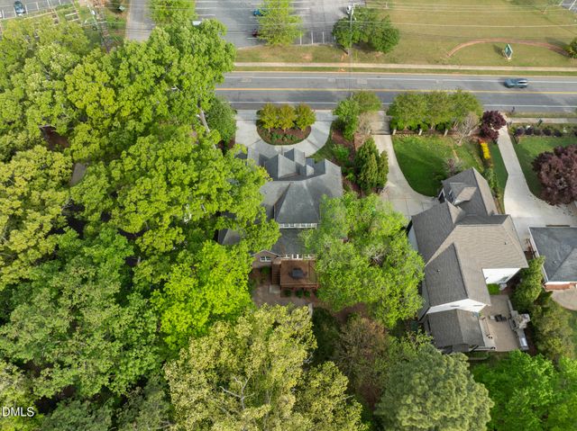 1924 Ridge Road, Raleigh, NC 27607