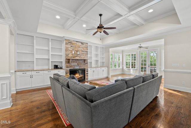 1924 Ridge Road, Raleigh, NC 27607