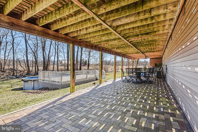 141 SIMMONS RD, Mechanicsburg, PA 17055