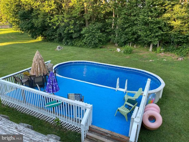 141 SIMMONS RD, Mechanicsburg, PA 17055