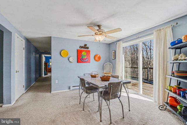 141 SIMMONS RD, Mechanicsburg, PA 17055