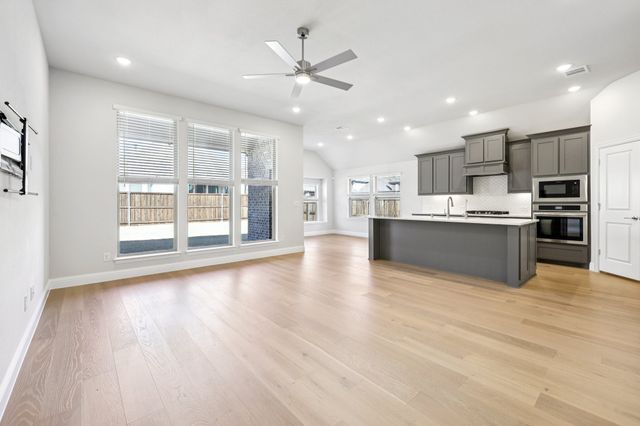 1317 Clear Fork Street, Aubrey, TX 76227