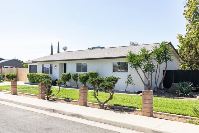 1185 E Evening Glow, Reedley, CA 93654