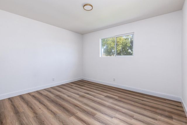 1185 E Evening Glow, Reedley, CA 93654