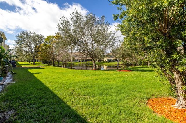 11231 KAPOK GRAND CIRCLE, St Petersburg, FL 33708