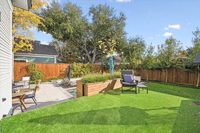 128 Payne Street, Houston, TX 77009