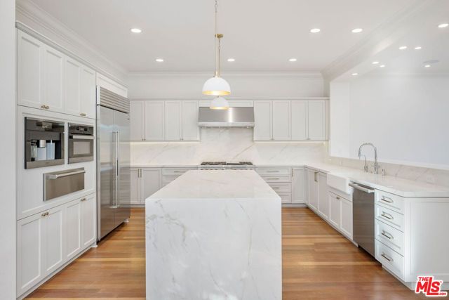 4110 Prado De Los Zorros, Calabasas, CA 91302