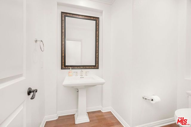 4110 Prado De Los Zorros, Calabasas, CA 91302