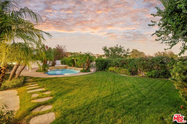 4110 Prado De Los Zorros, Calabasas, CA 91302
