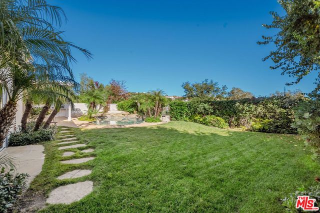 4110 Prado De Los Zorros, Calabasas, CA 91302