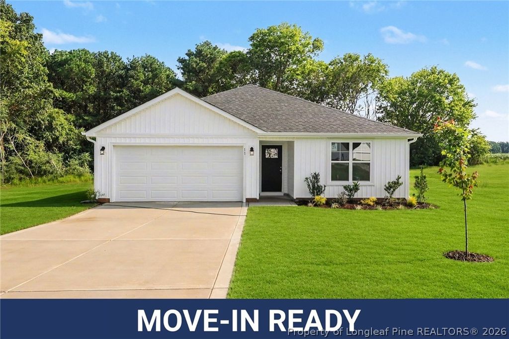 11 Baxley Drive, Dunn, NC 28334 — exterior
