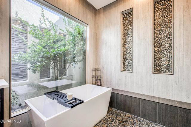 12379 Freshwater Drive, El Paso, TX 79928