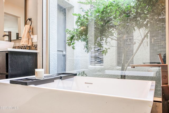 12379 Freshwater Drive, El Paso, TX 79928