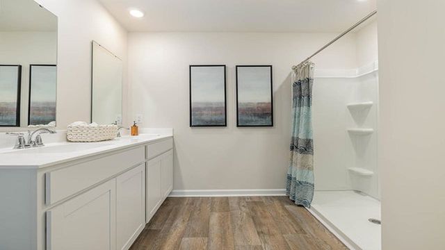 155 Ashworth Dr., Tabor City, NC 28463
