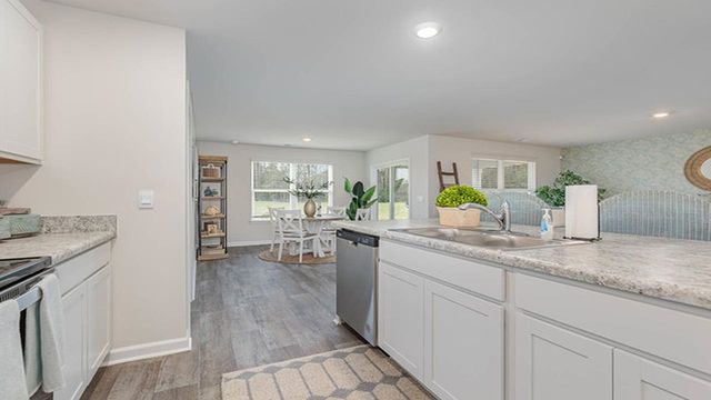 155 Ashworth Dr., Tabor City, NC 28463