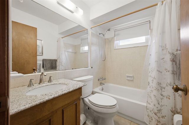 25248 Hass Street, Dearborn Heights, MI 48127