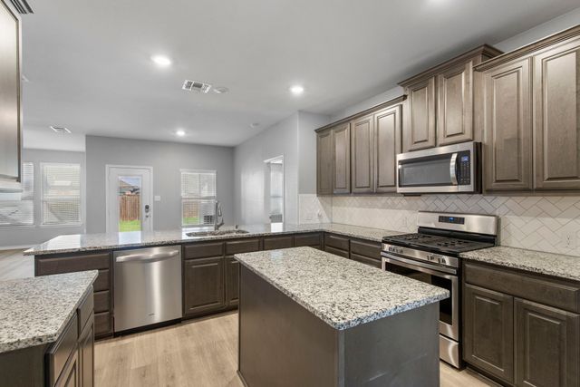 601 Cowboy Way, Anna, TX 75409