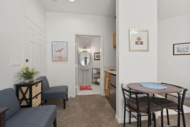 8233 Mulligan Cir, Port St Lucie, FL 34986