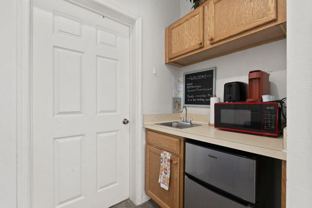 8233 Mulligan Cir, Port St Lucie, FL 34986