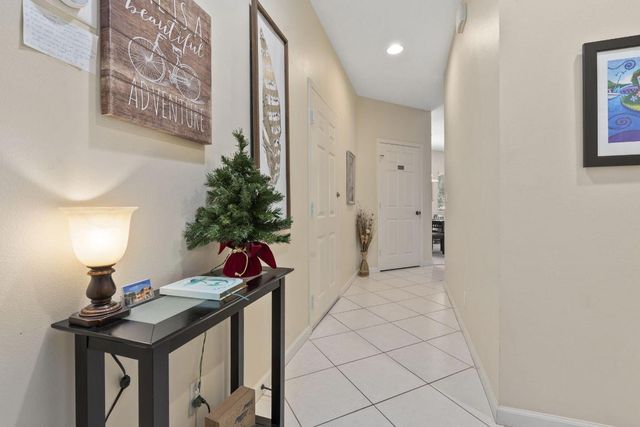 8233 Mulligan Cir, Port St Lucie, FL 34986