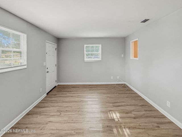 6931 MISS MUFFET Lane N, Jacksonville, FL 32210
