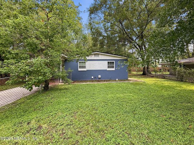6931 MISS MUFFET Lane N, Jacksonville, FL 32210