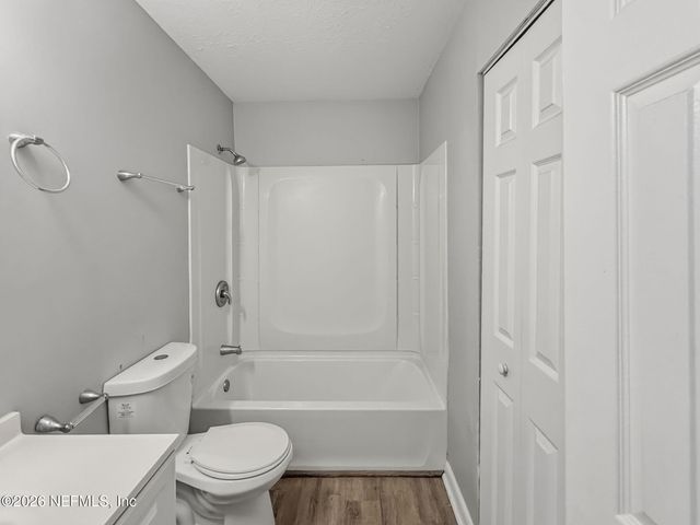 6931 MISS MUFFET Lane N, Jacksonville, FL 32210