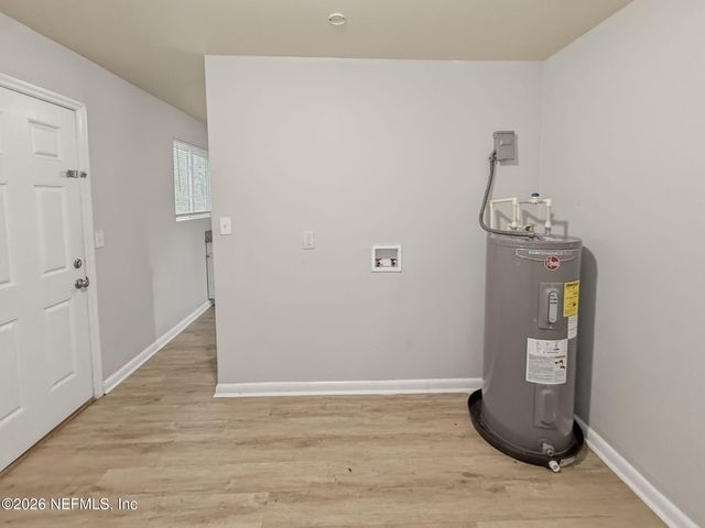 6931 MISS MUFFET Lane N, Jacksonville, FL 32210