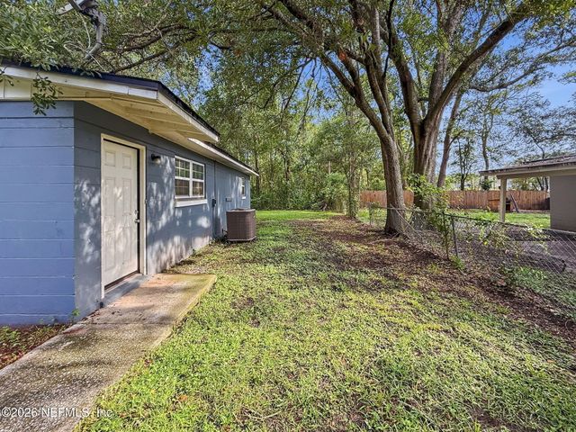 6931 MISS MUFFET Lane N, Jacksonville, FL 32210