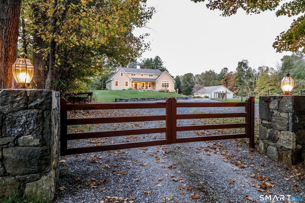 250 Maple Road, Easton, CT 06612