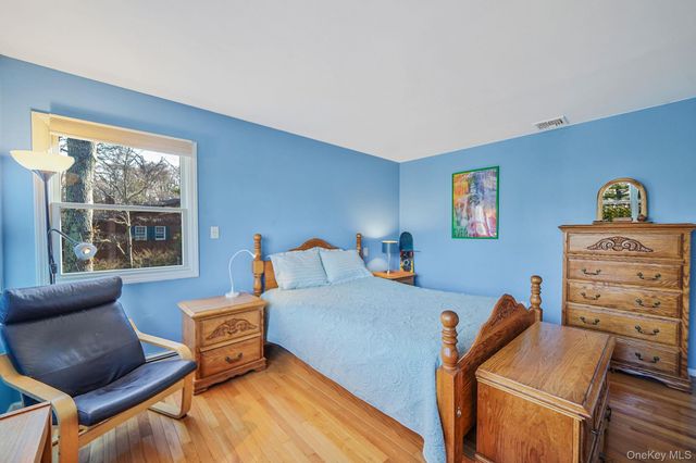 12 Harbor Beach Road, Miller Place, NY 11764