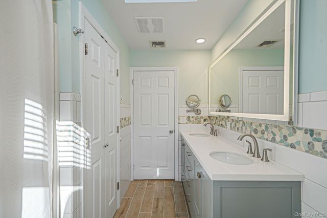 12 Harbor Beach Road, Miller Place, NY 11764