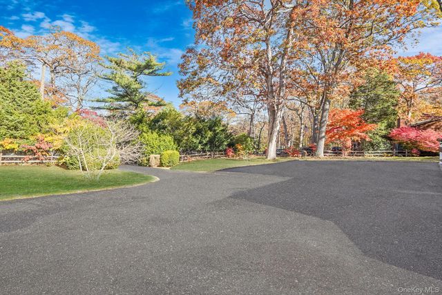 12 Harbor Beach Road, Miller Place, NY 11764