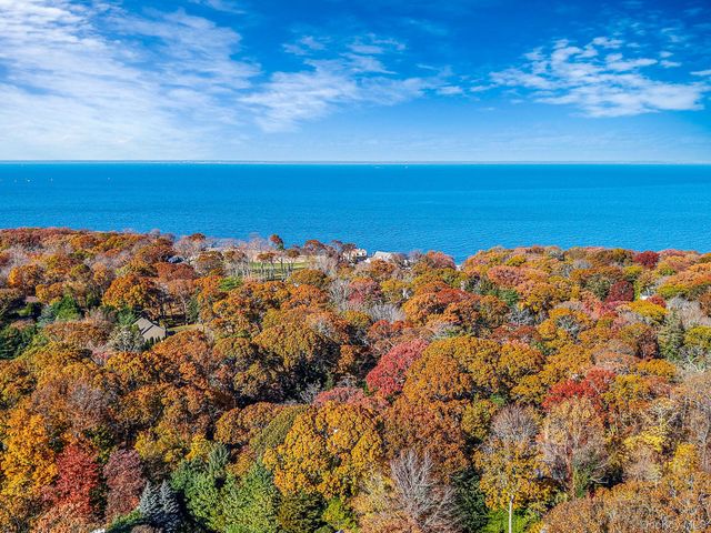 12 Harbor Beach Road, Miller Place, NY 11764