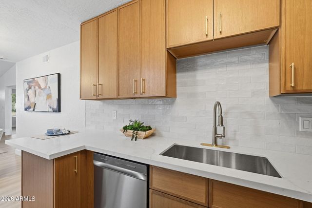 3551 N 12TH Street 101, Phoenix, AZ 85014