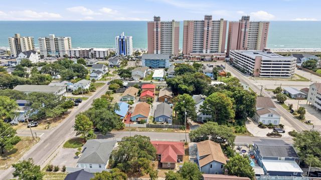 2702 Havens Dr., North Myrtle Beach, SC 29582