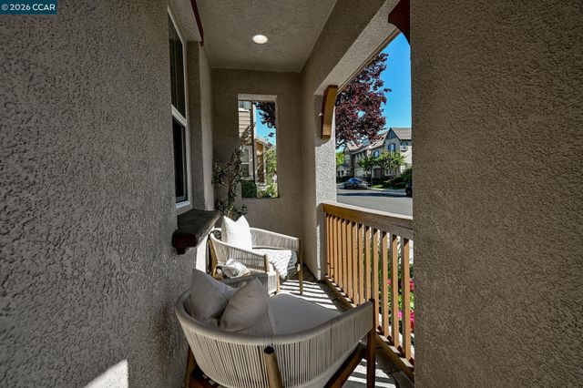 4906 Colchester Ct, Dublin, CA 94568