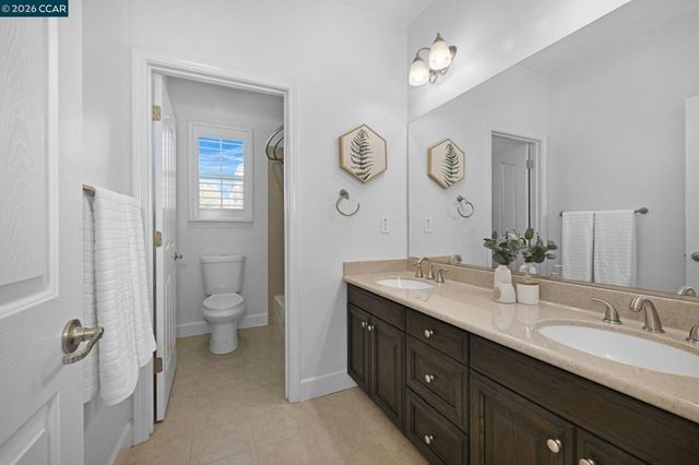 4906 Colchester Ct, Dublin, CA 94568
