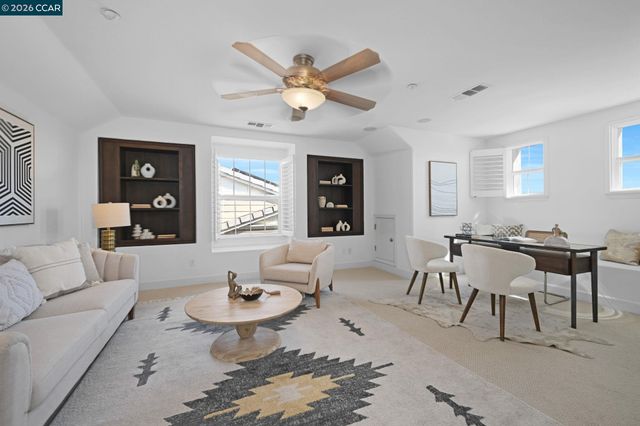 4906 Colchester Ct, Dublin, CA 94568