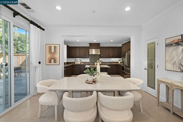 4906 Colchester Ct, Dublin, CA 94568
