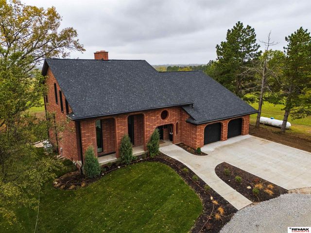 4701 W Deercrest Drive, Denton, NE 68339