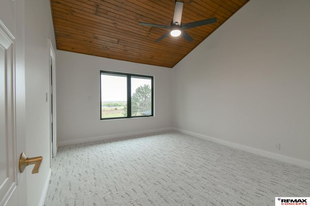 4701 W Deercrest Drive, Denton, NE 68339