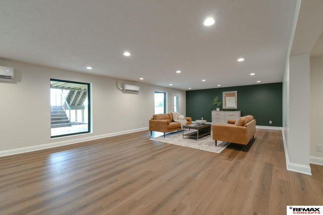 4701 W Deercrest Drive, Denton, NE 68339